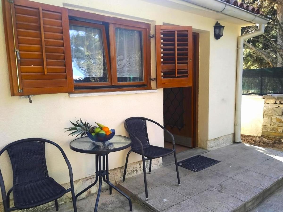 Apartment Pletikos Premantura Exterior foto